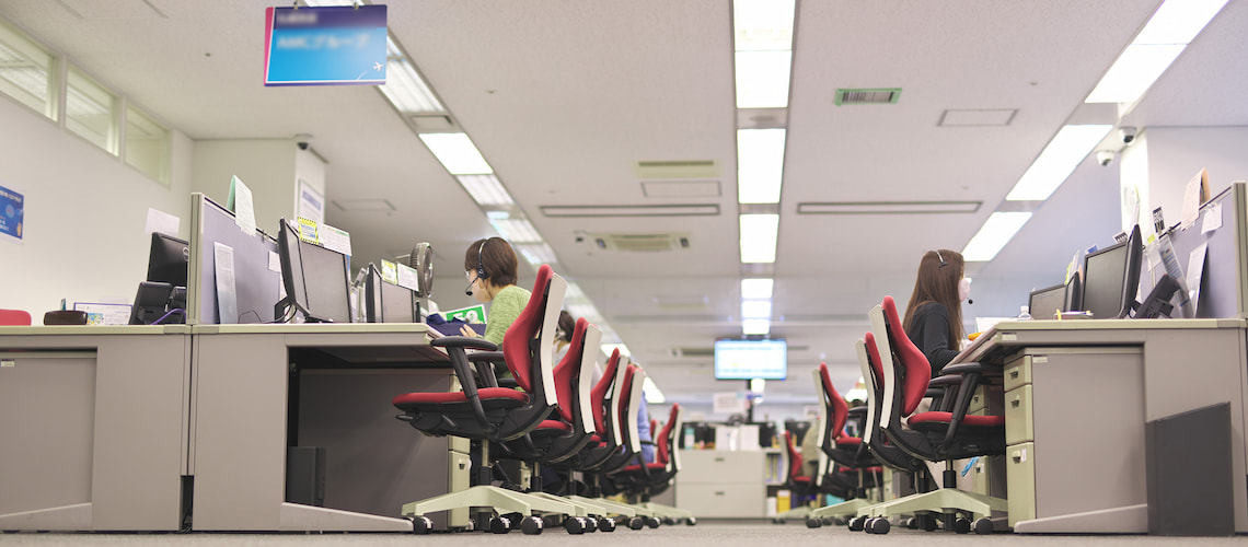 始まりは空港係員からの相談。<br>出発時刻が迫り、焦るお客様…。