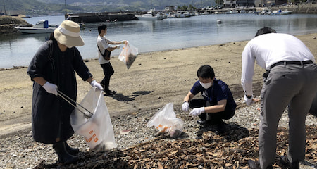 海岸清掃